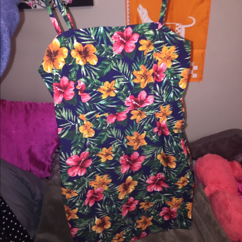 Forever21 luau dress